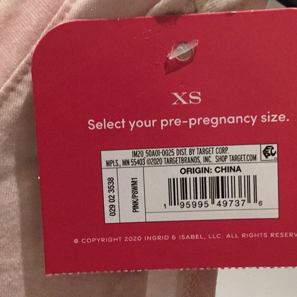 🎉🎉Host pick🎉🎉 BNWT Isabel Maternity by Ingrid & Isabel tank top - Picture 3 of 4